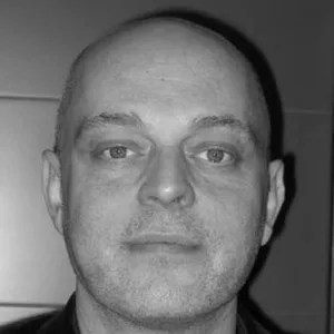 Portrait en noir et blanc de Stéphane HARDEL