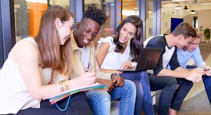 Étudiants Sup de Pub